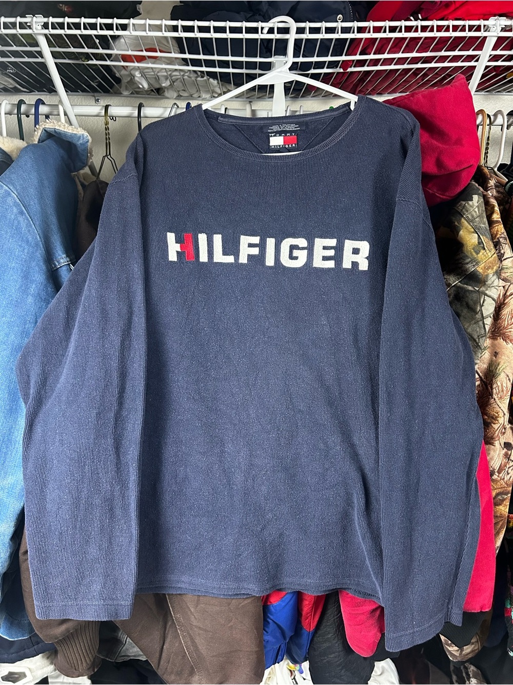 Tommy Hilfiger thermal Navy Long-Sleeve Logo Sweatshirt with Red Accent